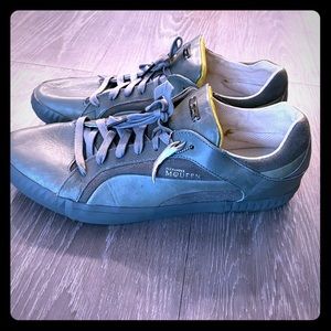 Alexander McQueen Pumas classics leather